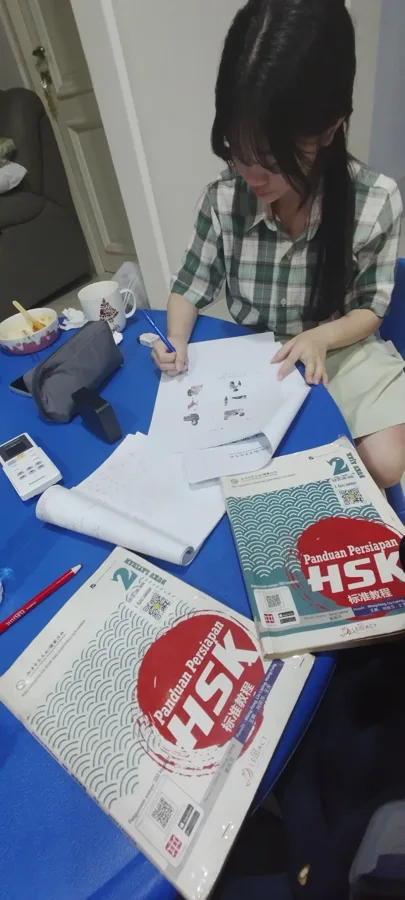 Kegiatan belajar Mandarin - Yiqixuexizhongwen 8